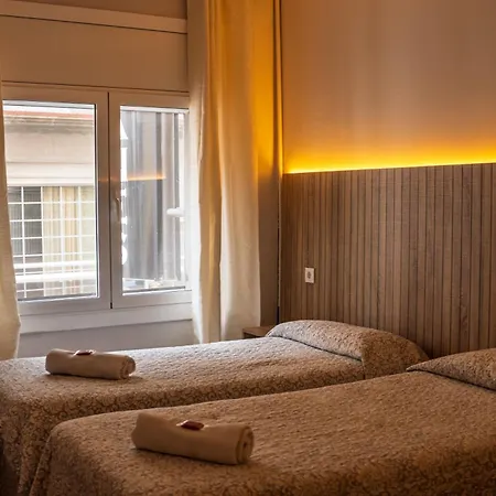 Fonda Can Setmanes Guest house 2*